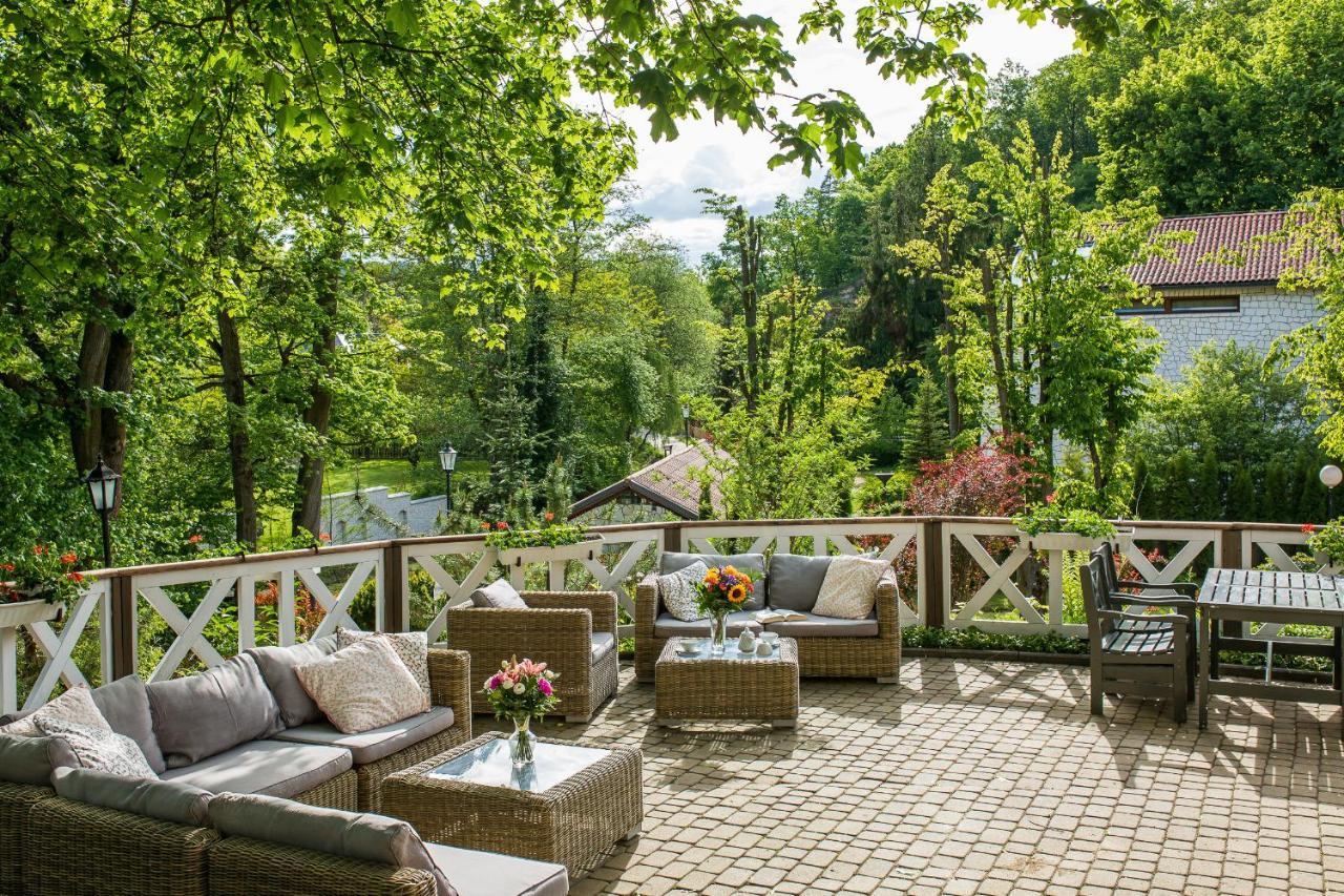 Berberys Park Hotel Kazimierz Dolny Kültér fotó